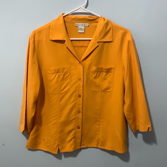 Tops - 🌻  Anna And Frank 100% silk blouse